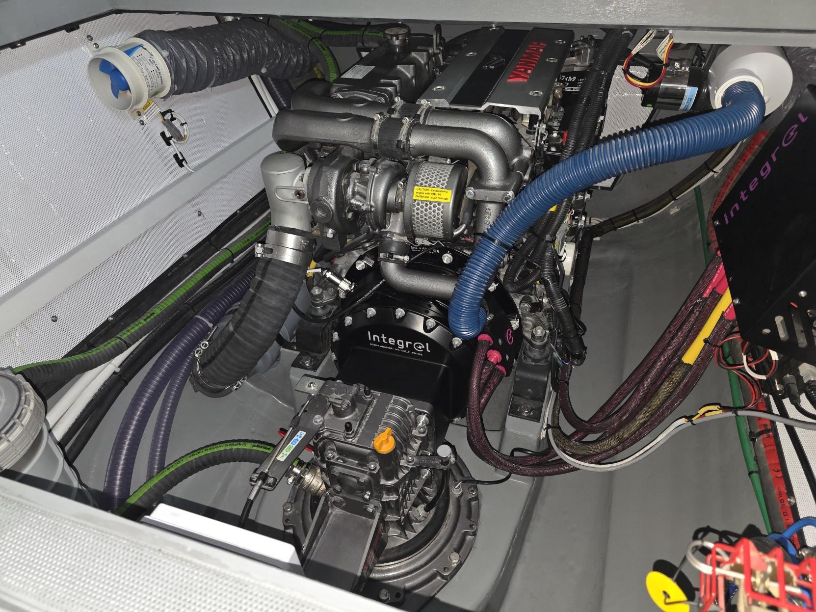 E Drive on KC54 catamaran